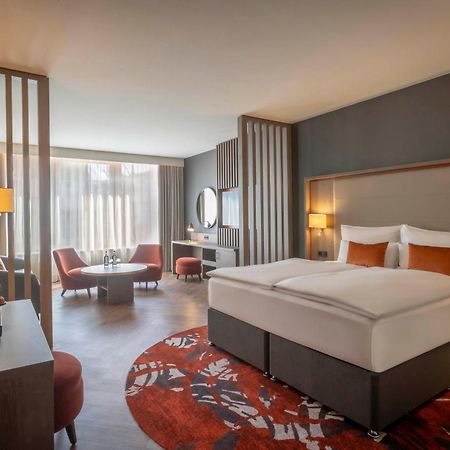 Clayton Hotel Dusseldorf City Centre Ngoại thất bức ảnh