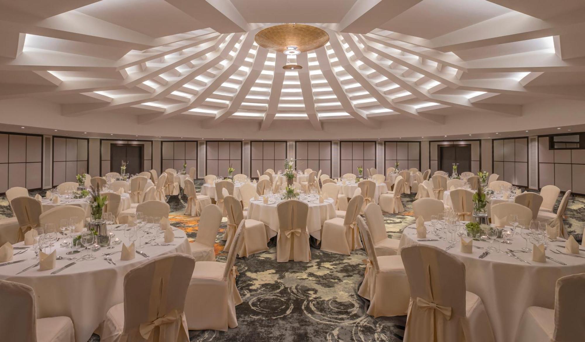 Clayton Hotel Dusseldorf City Centre Ngoại thất bức ảnh