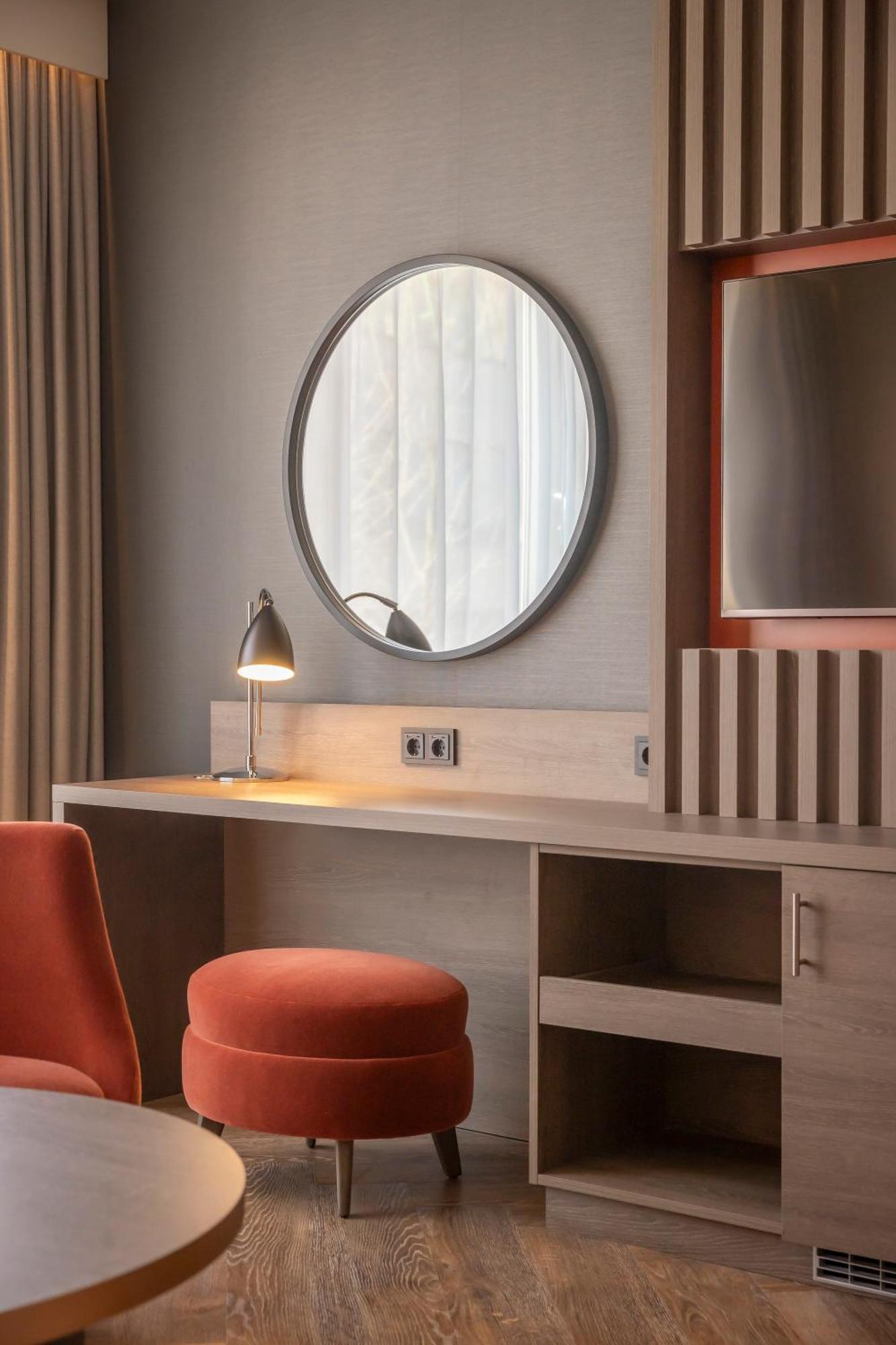 Clayton Hotel Dusseldorf City Centre Ngoại thất bức ảnh