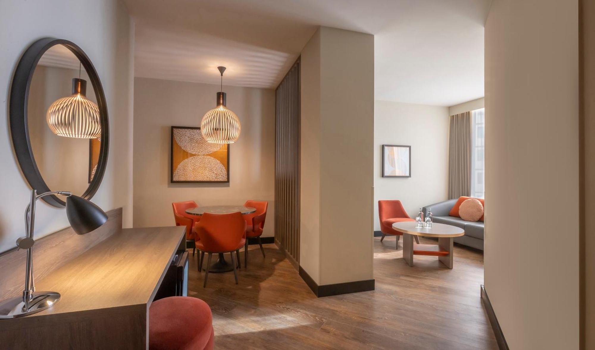 Clayton Hotel Dusseldorf City Centre Ngoại thất bức ảnh